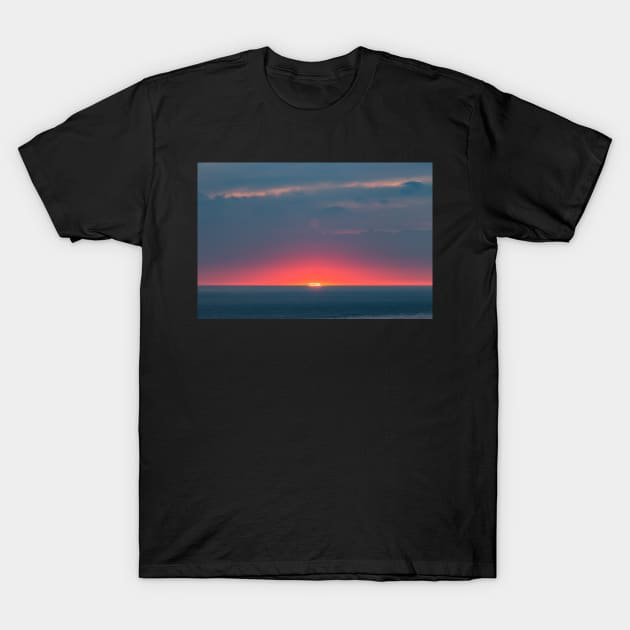 Nash Point, Glamorgan Heritage Coast, Wales T-Shirt by dasantillo